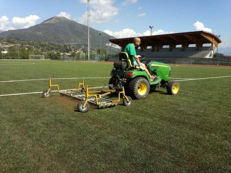 manutenzione-campi-erba-sintetica-1