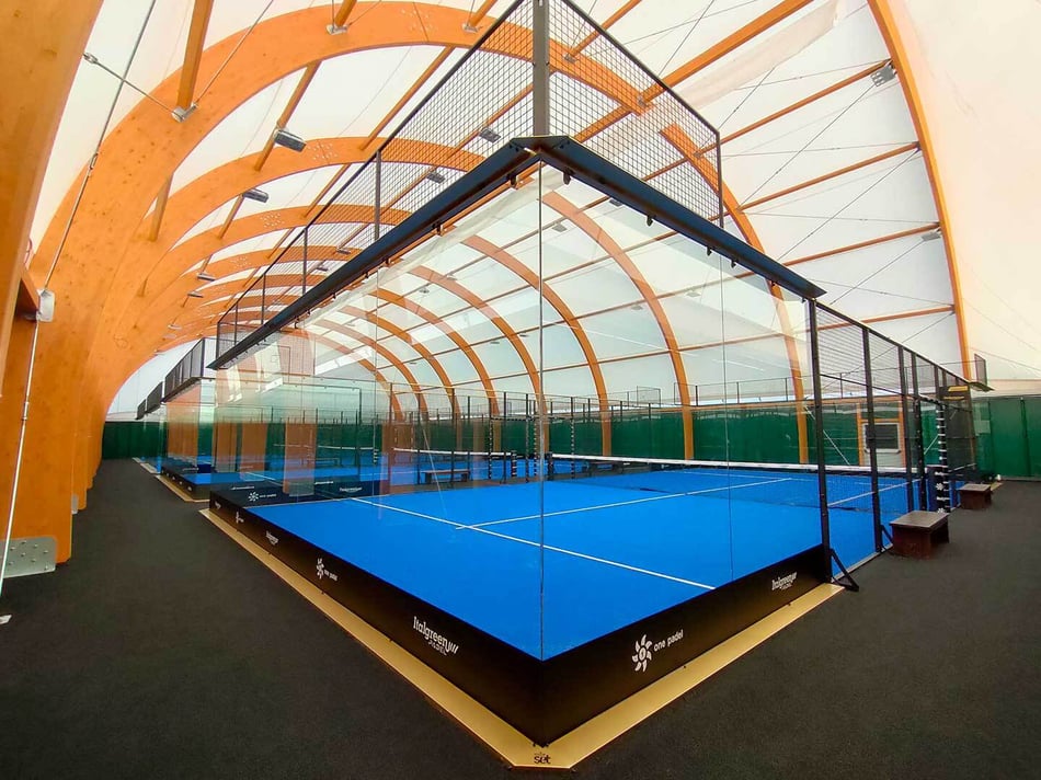 Investire nel padel: perché dovresti farlo anche tu?