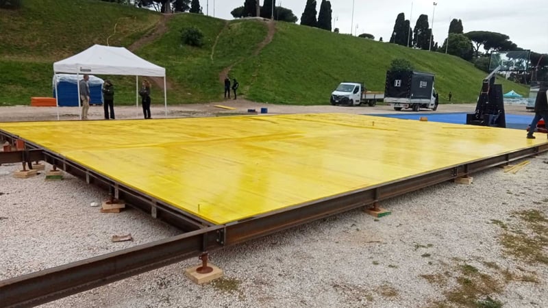 Mobile padel court Mobile padel court