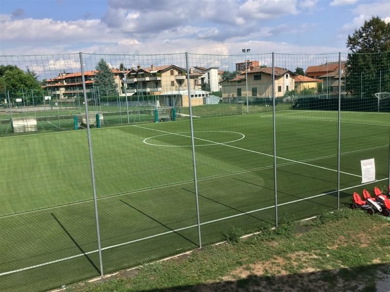realizzazione-campi-calcetto.i6405-ki71e4-w800-l1-n1 (1)